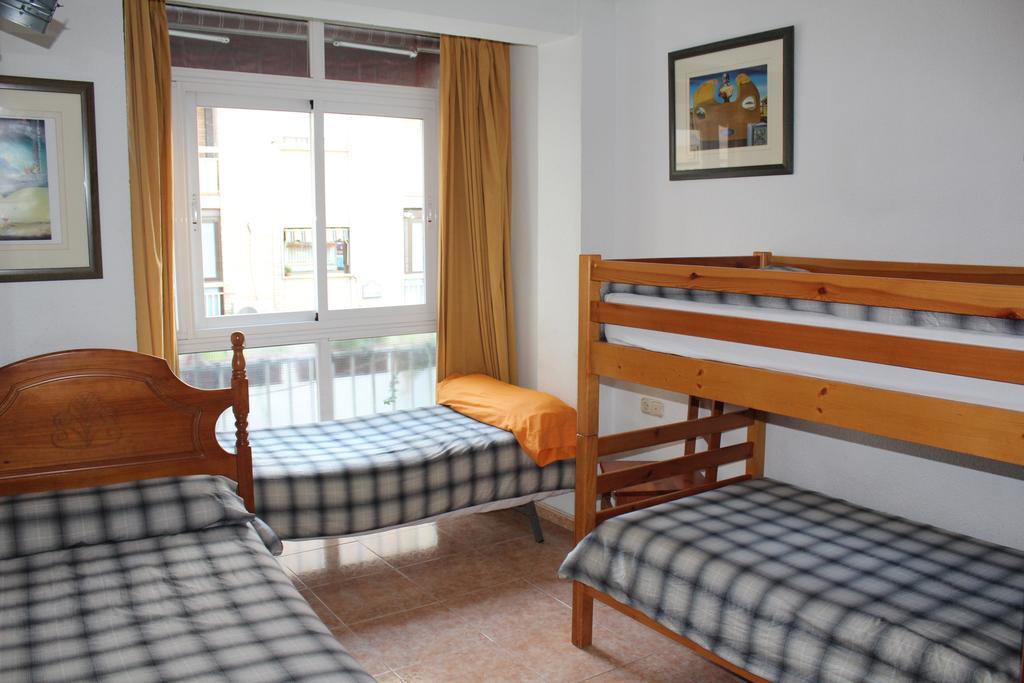Hostal Nuevas Naciones Granada Phòng bức ảnh