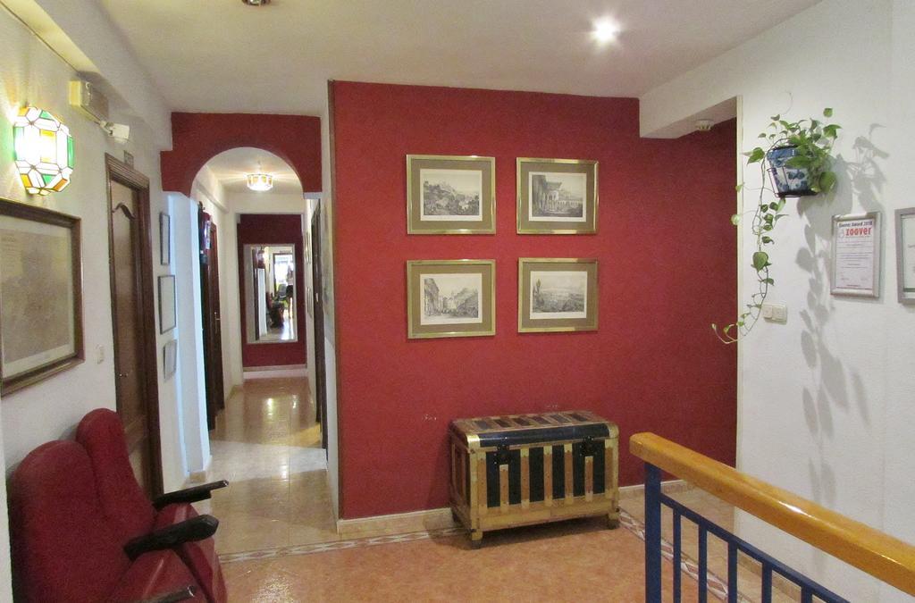 Hostal Nuevas Naciones Granada Ngoại thất bức ảnh