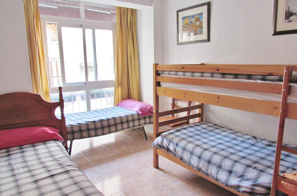 Hostal Nuevas Naciones Granada Ngoại thất bức ảnh
